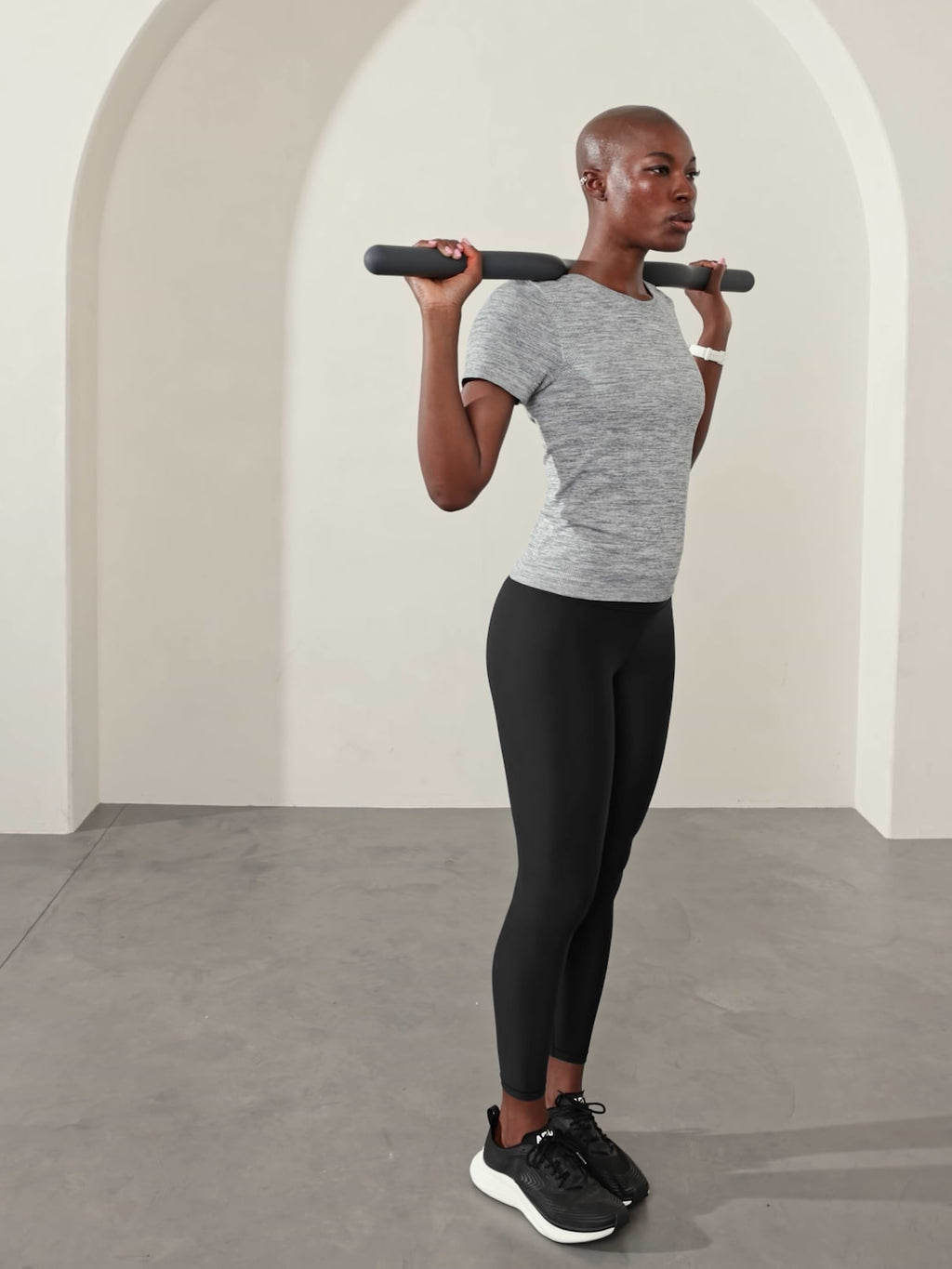 In Motion Seamless Tee - Medium Grey Heather