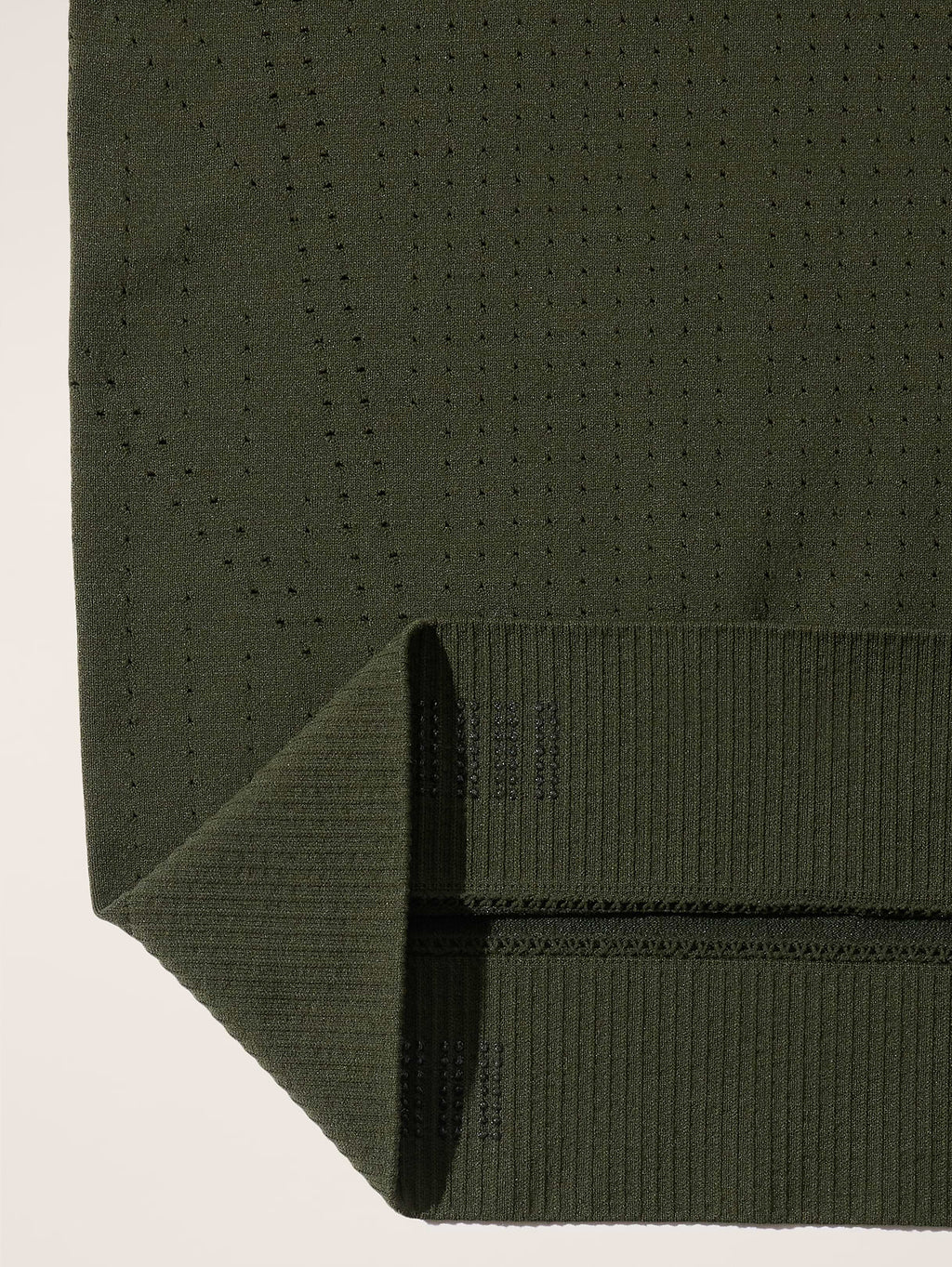 In Motion Seamless Tee - Aspen Olive