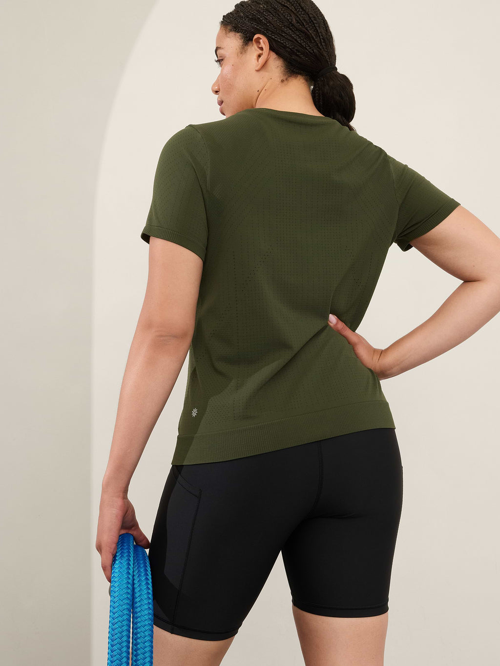 In Motion Seamless Tee - Aspen Olive