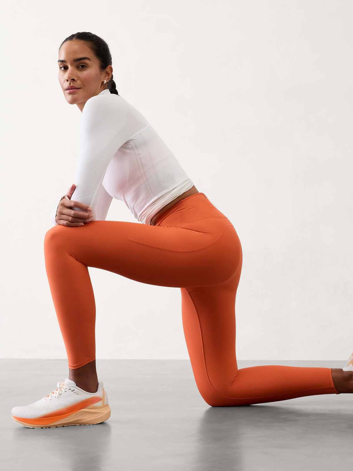Pacesetter Ultra High Rise 7/8 Legging - Blood Orange