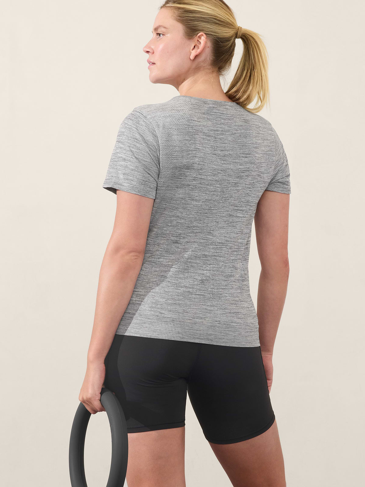 In Motion Seamless Tee - Medium Grey Heather