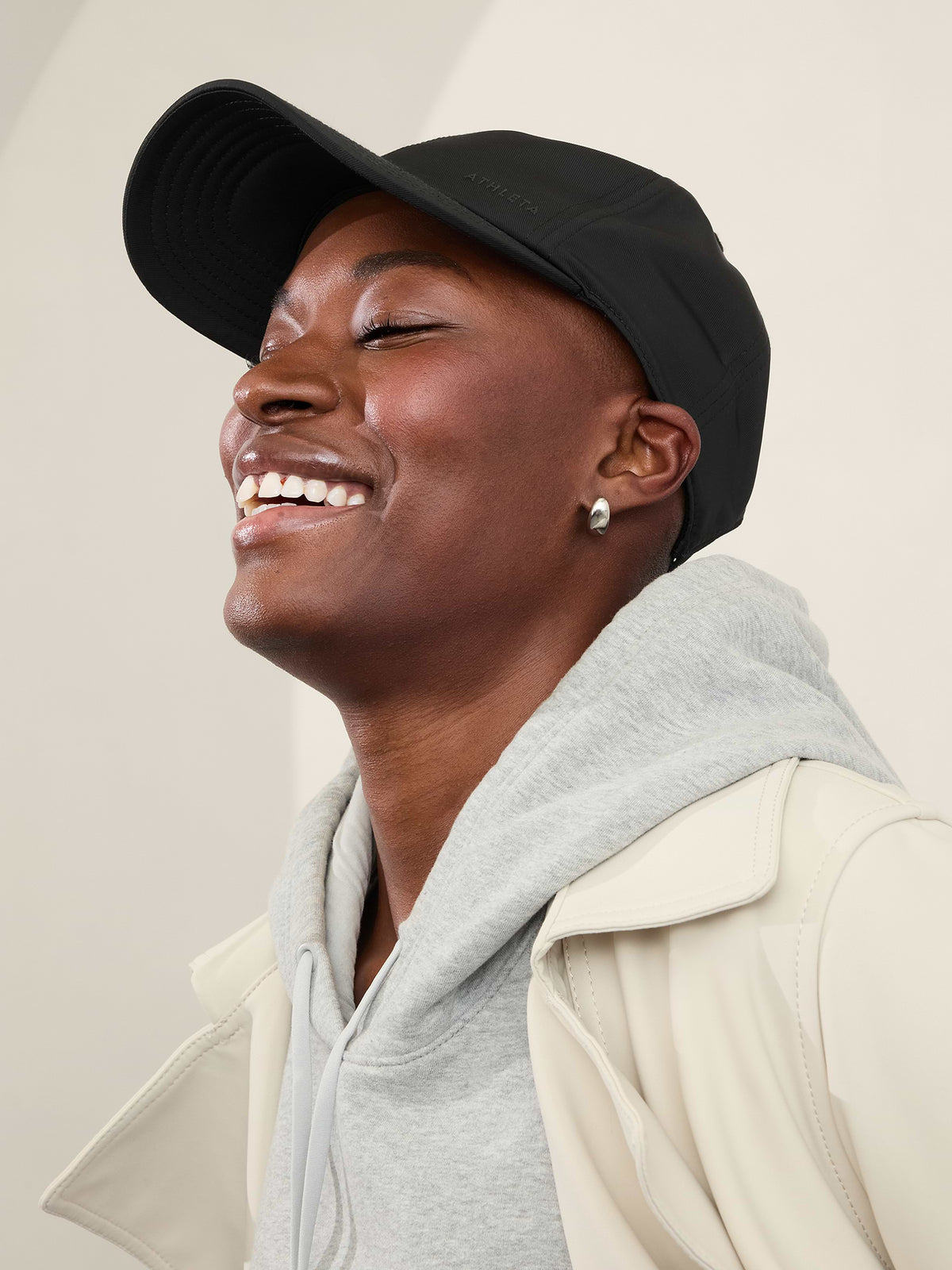 Athleta Sateen Cap - Black