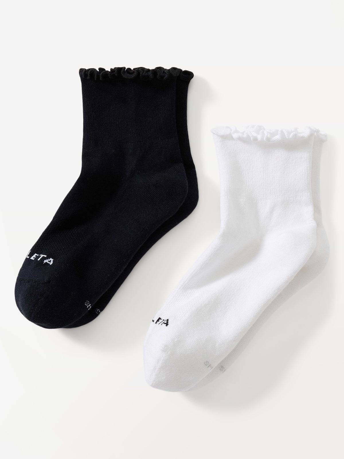 Athleta Ruffle Everyday Quarter Crew Sock 2-Pack - Bright White/Black