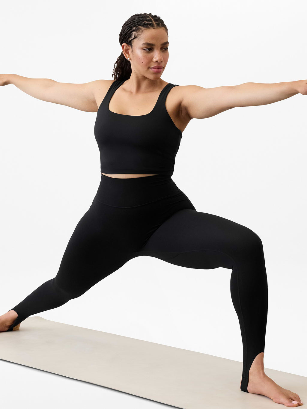 Transcend Square Neck Crop Sports Bra D-DD - Black