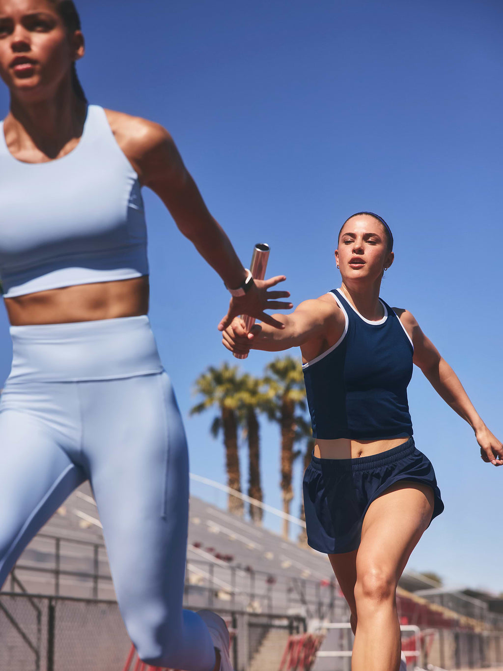 Pacesetter Ultra High Rise 7/8 Legging - Gossamer Blue