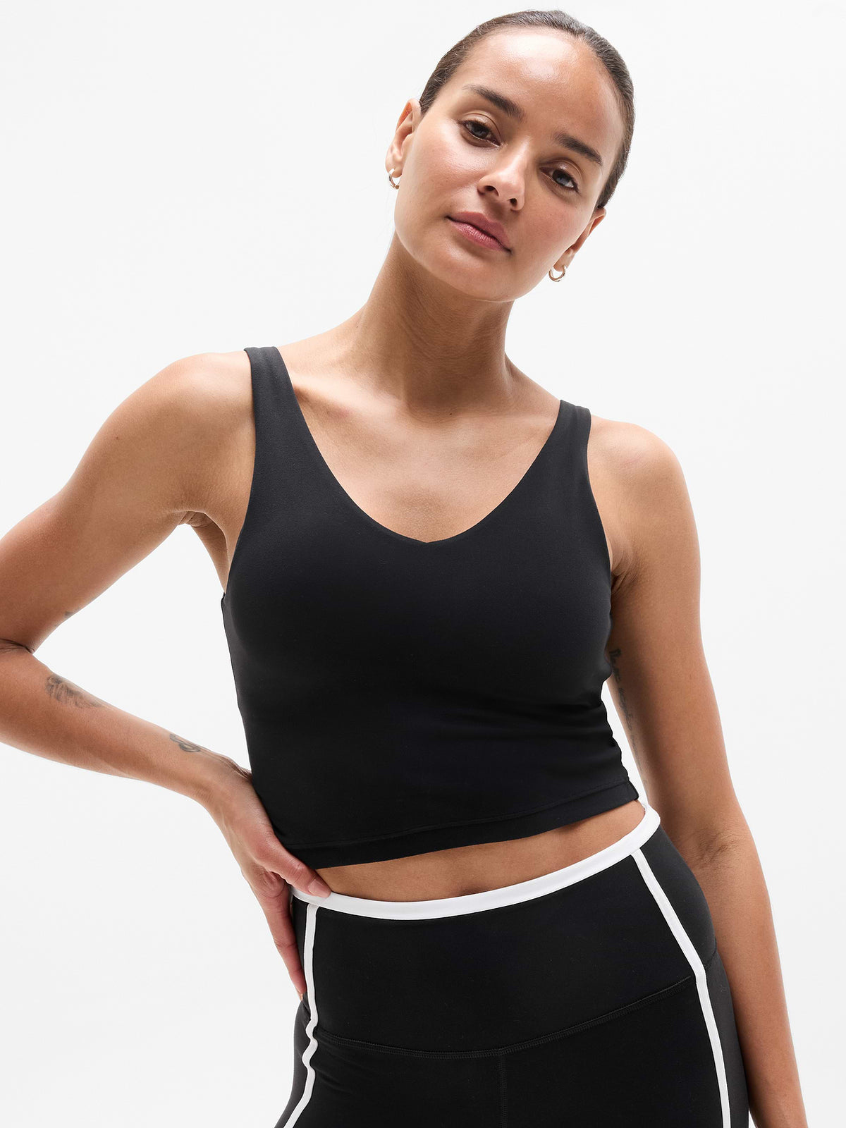Transcend V-Neck Crop Sports Bra A-C - Black
