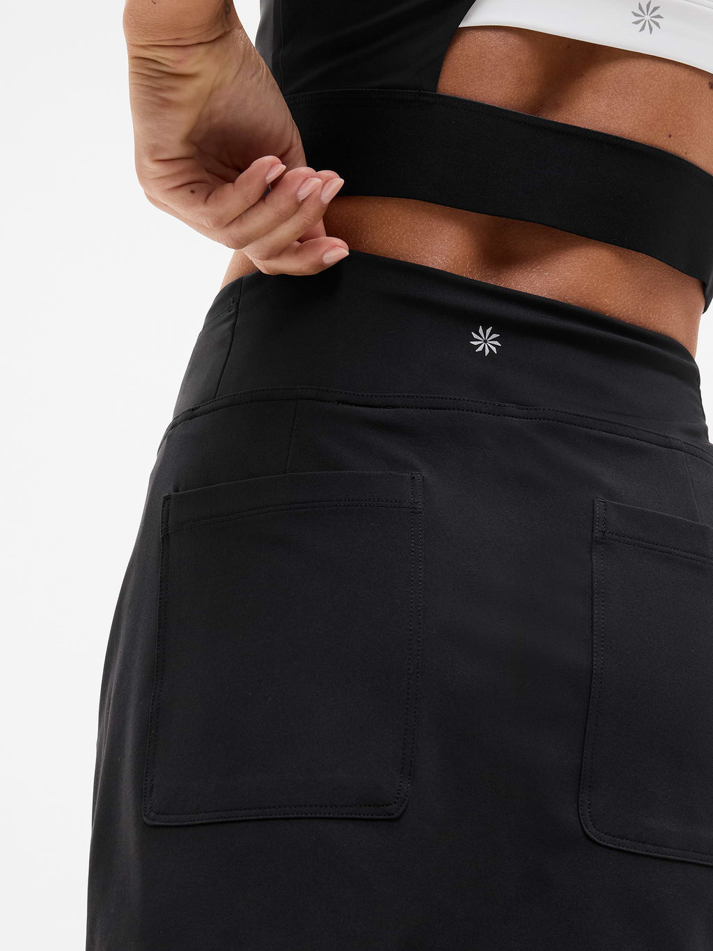 Tee Time High Rise 17" Skort - Black