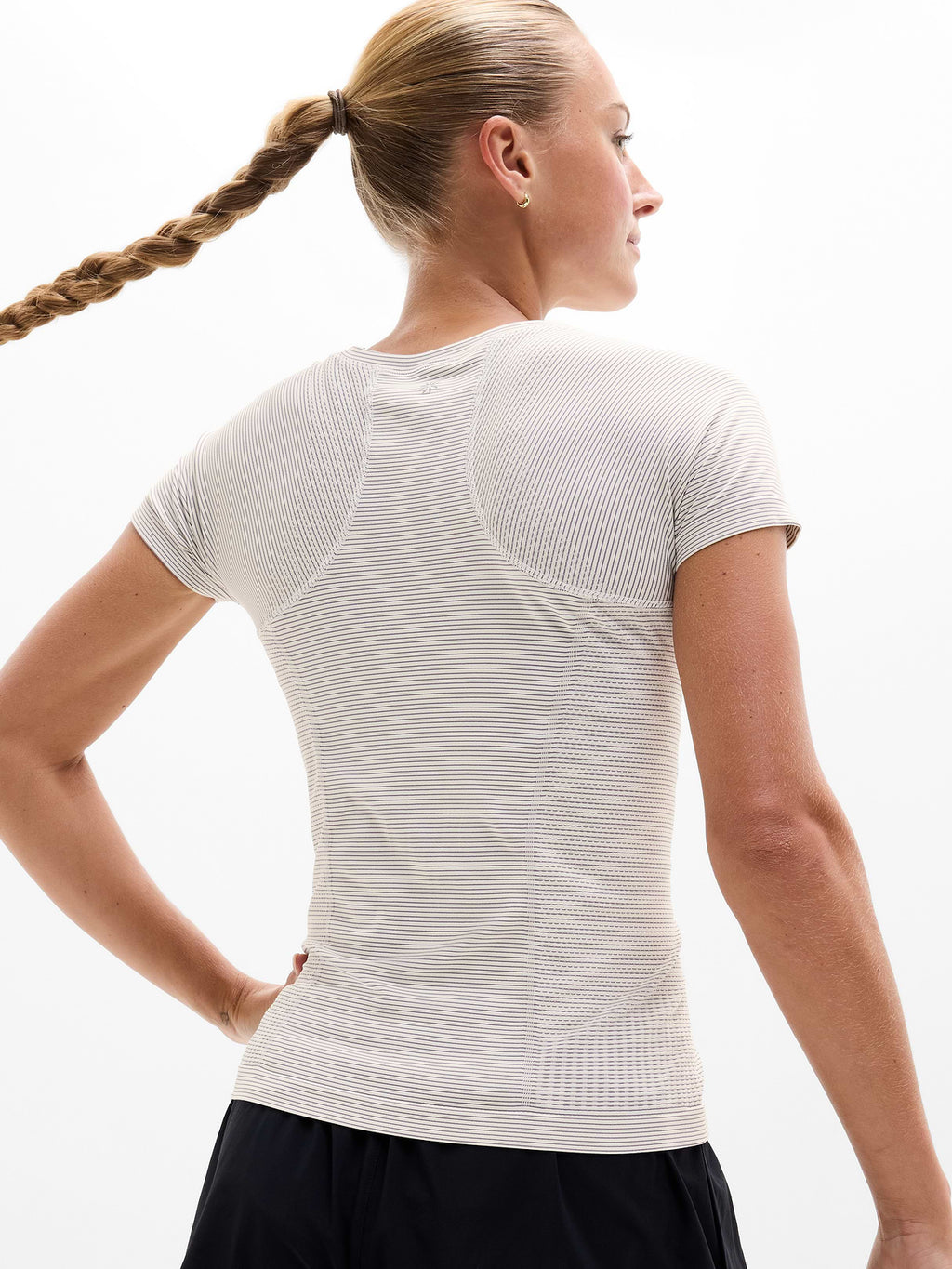 Momentum Seamless Tee - White Mini Stripe