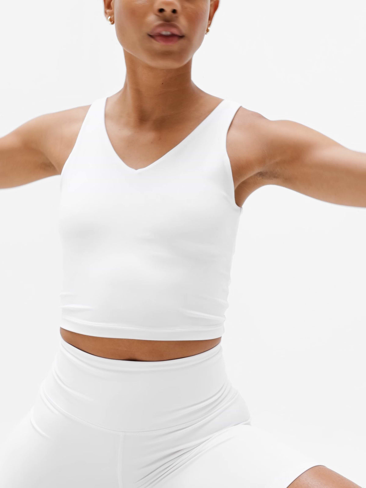 Transcend V-Neck Crop Sports Bra A-C - Bright White