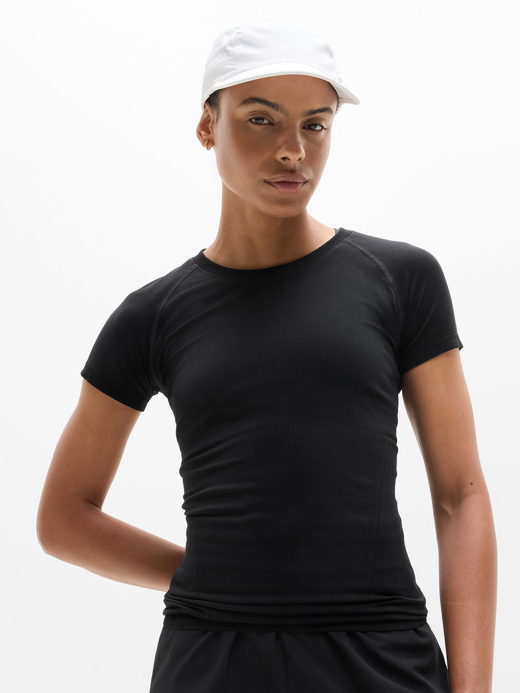 Momentum Seamless Tee - Black