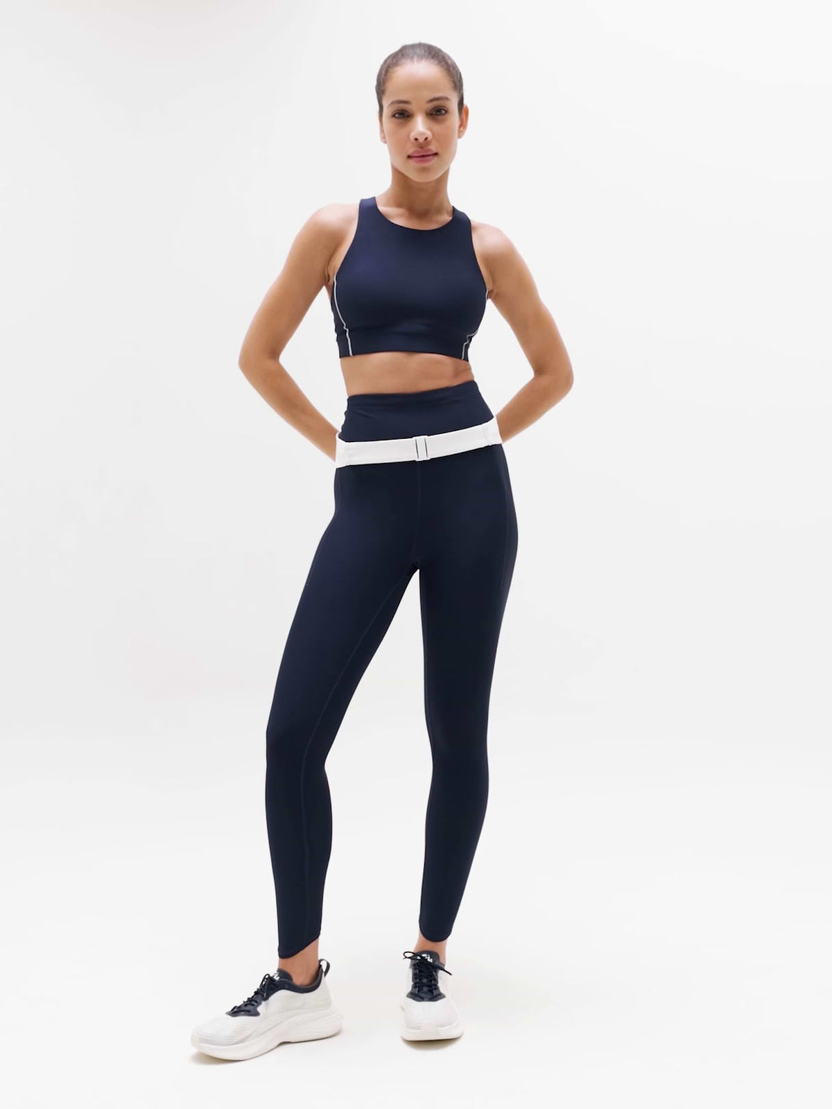 Pacesetter Ultra High Rise 7/8 Legging - Navy