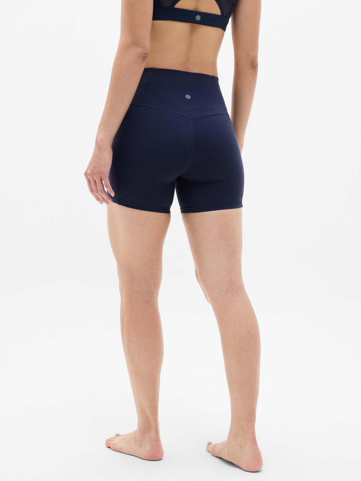 Salutation Stash High Rise 7" Short - Navy