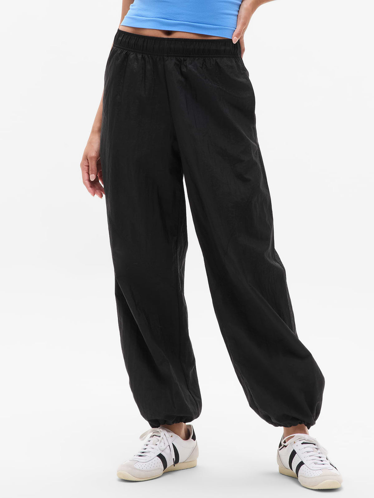 Lunar Sheen Utility Mid Rise Pant - Black