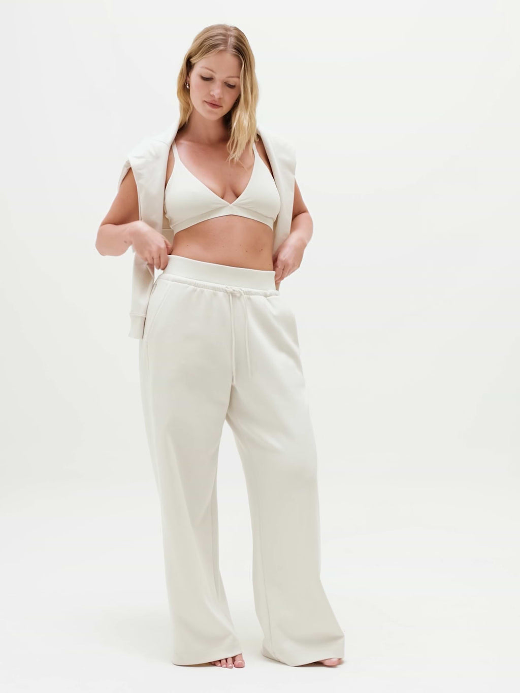 BodyMove Plunge Bralette A-C - Bone