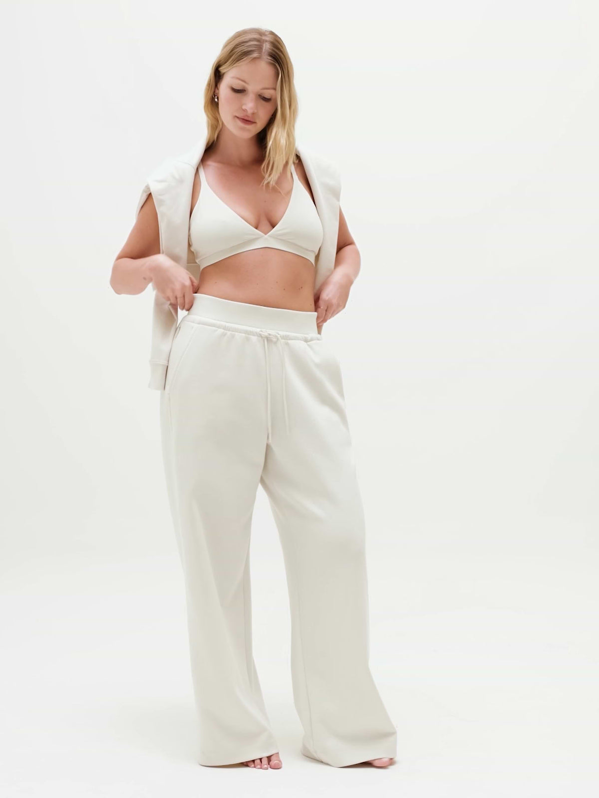 BodyMove Plunge Bralette A-C - Bone