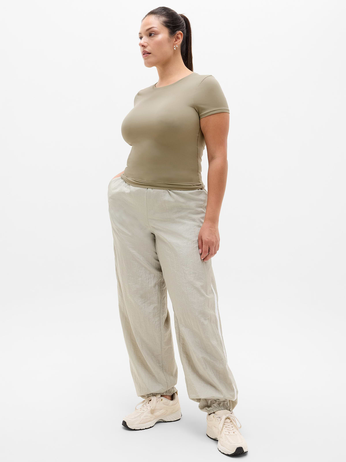 BodyMove Crew Neck Tee - Olive Branch