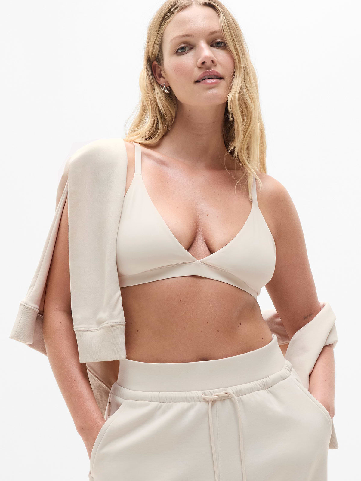 BodyMove Plunge Bralette A-C - Bone