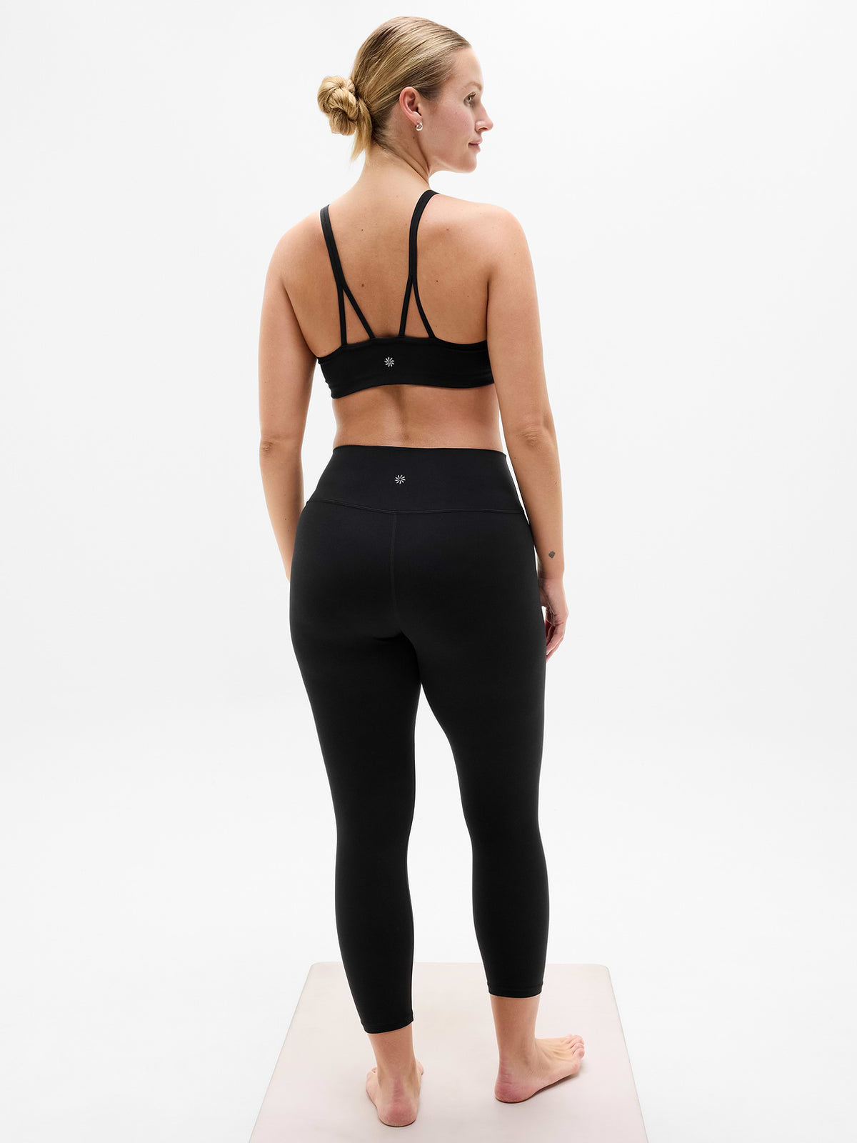 Transcend High Rise 7/8 Legging - Black