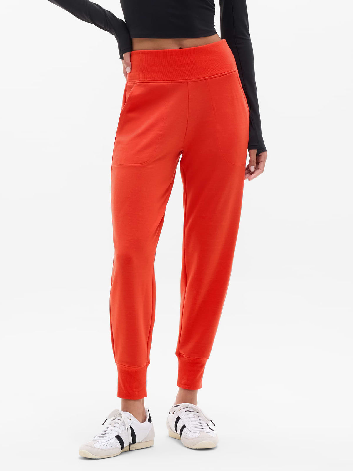 Coaster Luxe Straight Leg Pant - Cardinal