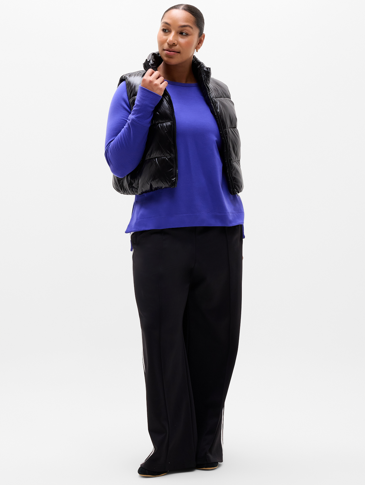 Coaster Luxe V-Neck Sweatshirt - Borealis