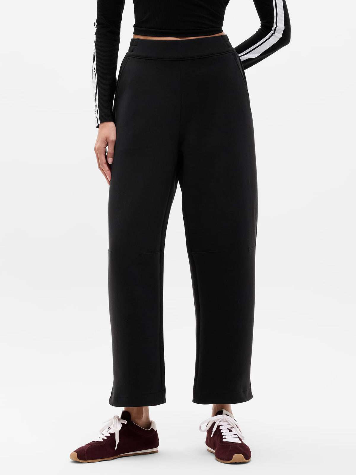 Form Knit Mid Rise Straight Pant - Black