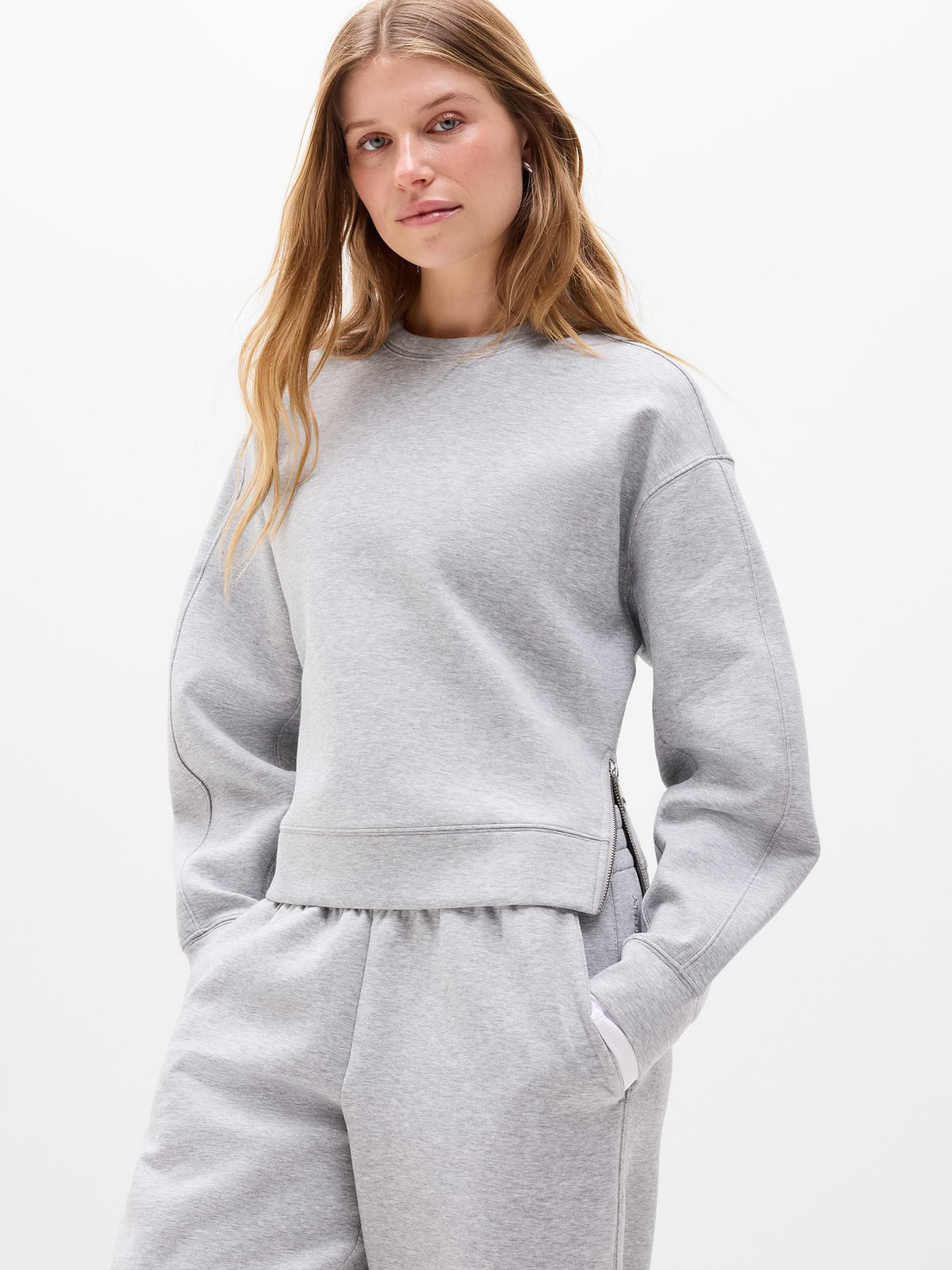 Form Knit Crew Sweatshirt - Grey Heather