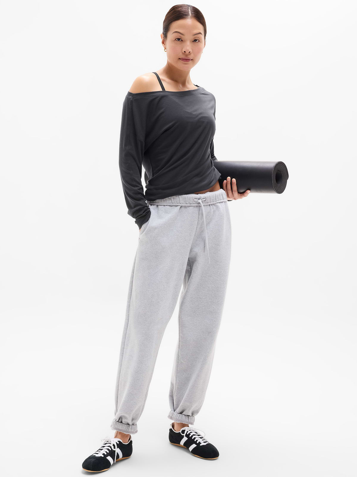 Move With Ease Off The Shoulder Top - Black