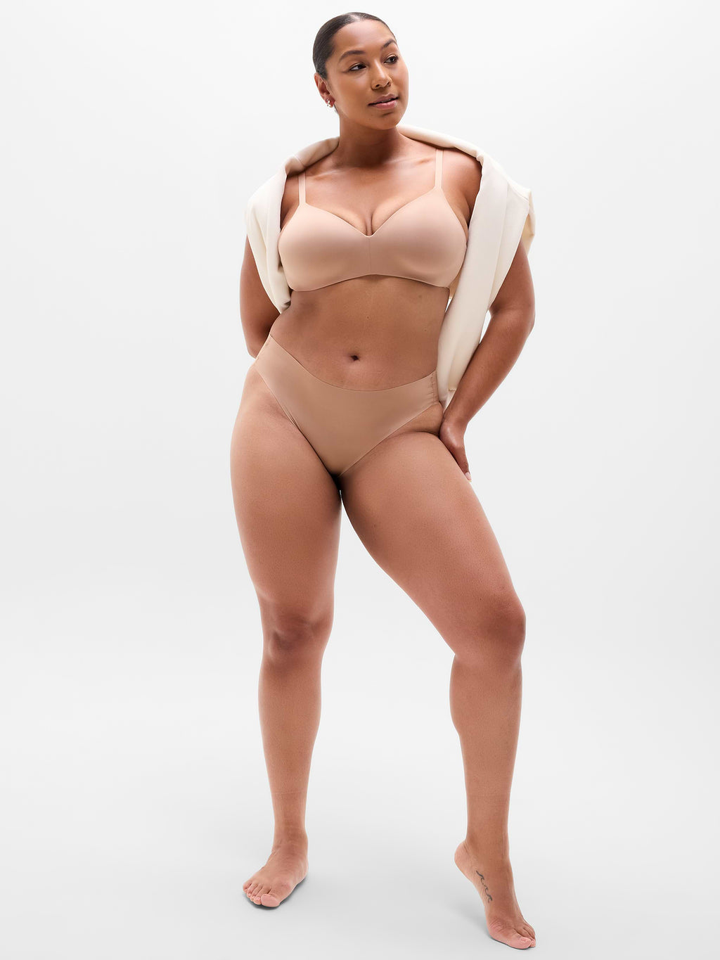 Sleek Form No Show Bikini Underwear - Hazelnut