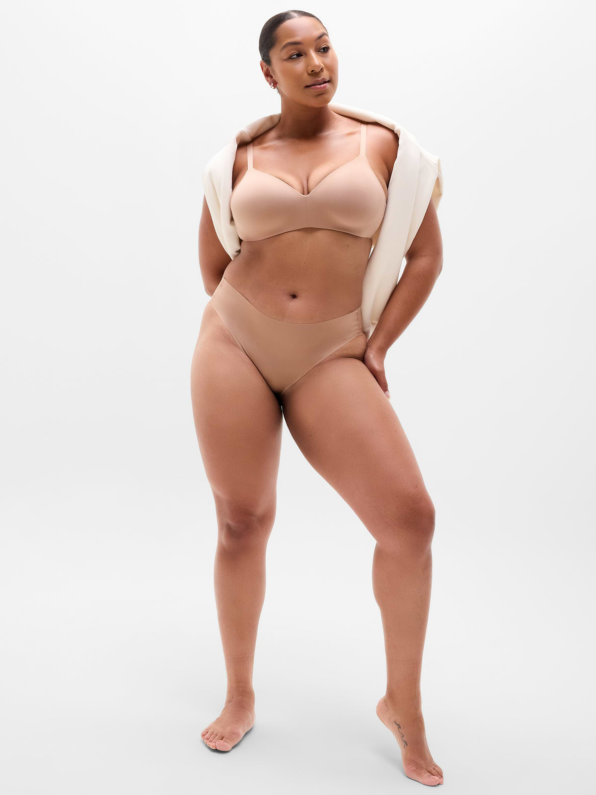Sleek Form No Show Bikini Underwear - Hazelnut