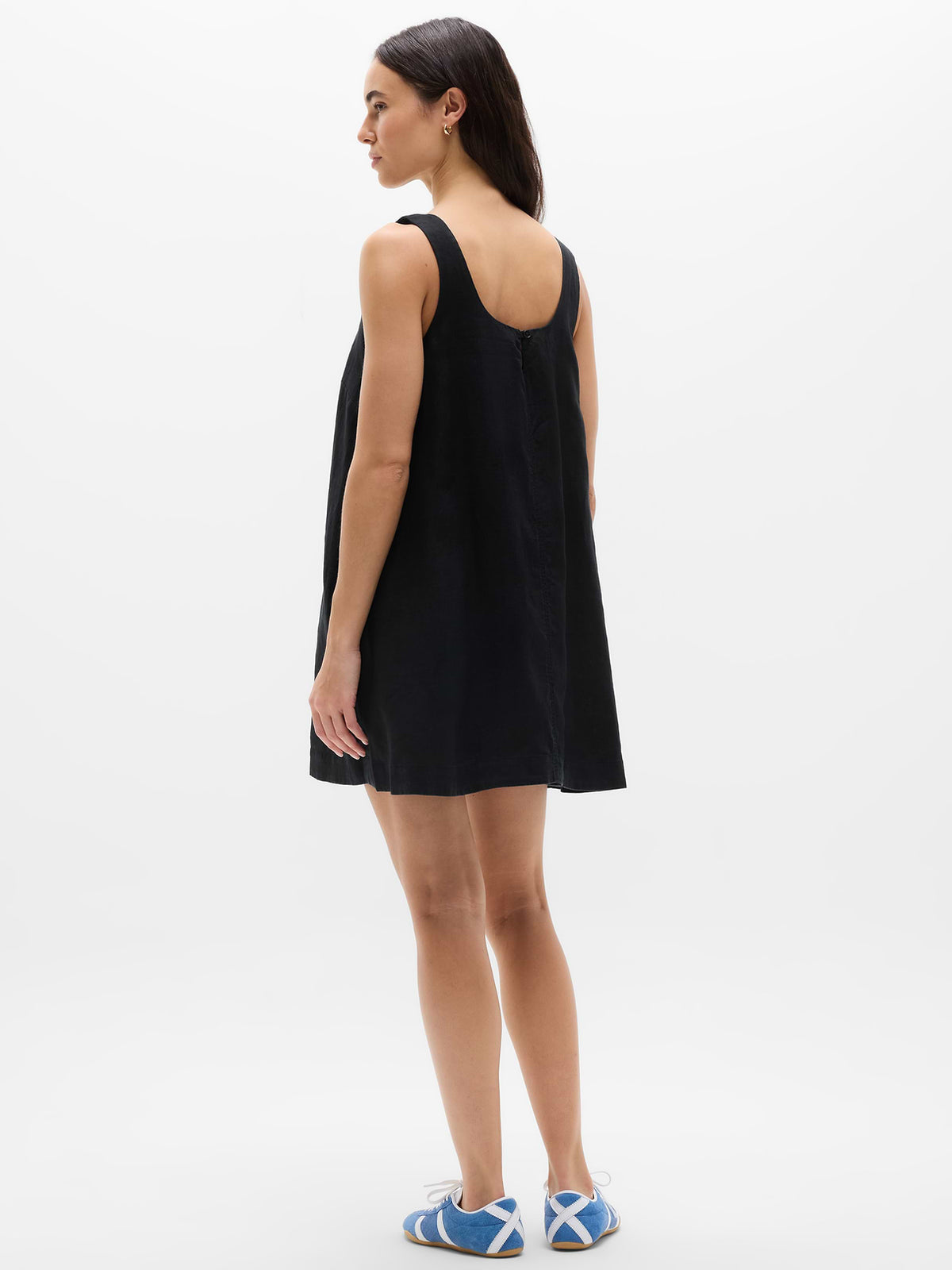 Retreat Linen Dress - Black