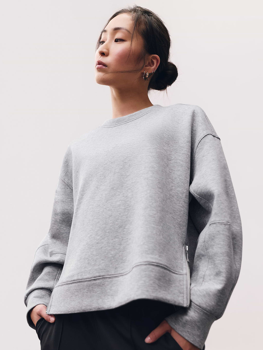 Form Knit Crew Sweatshirt - Grey Heather