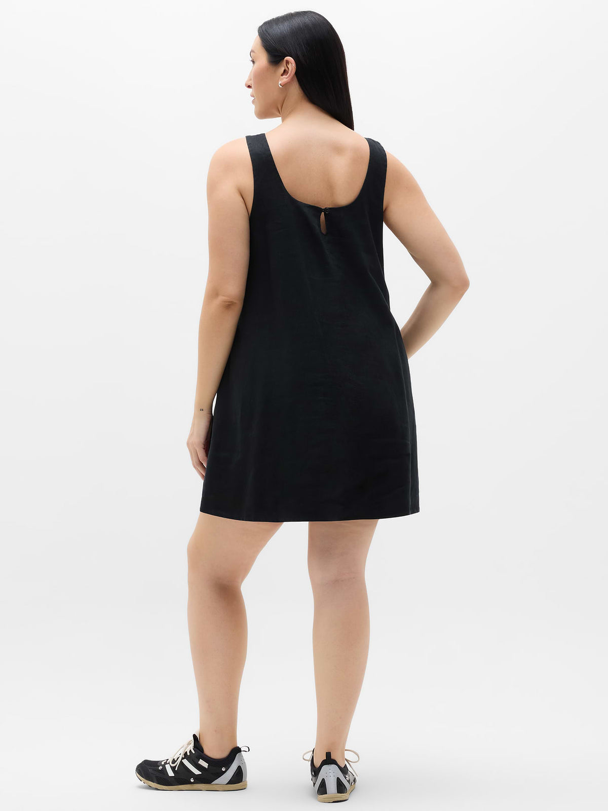 Retreat Linen Dress - Black