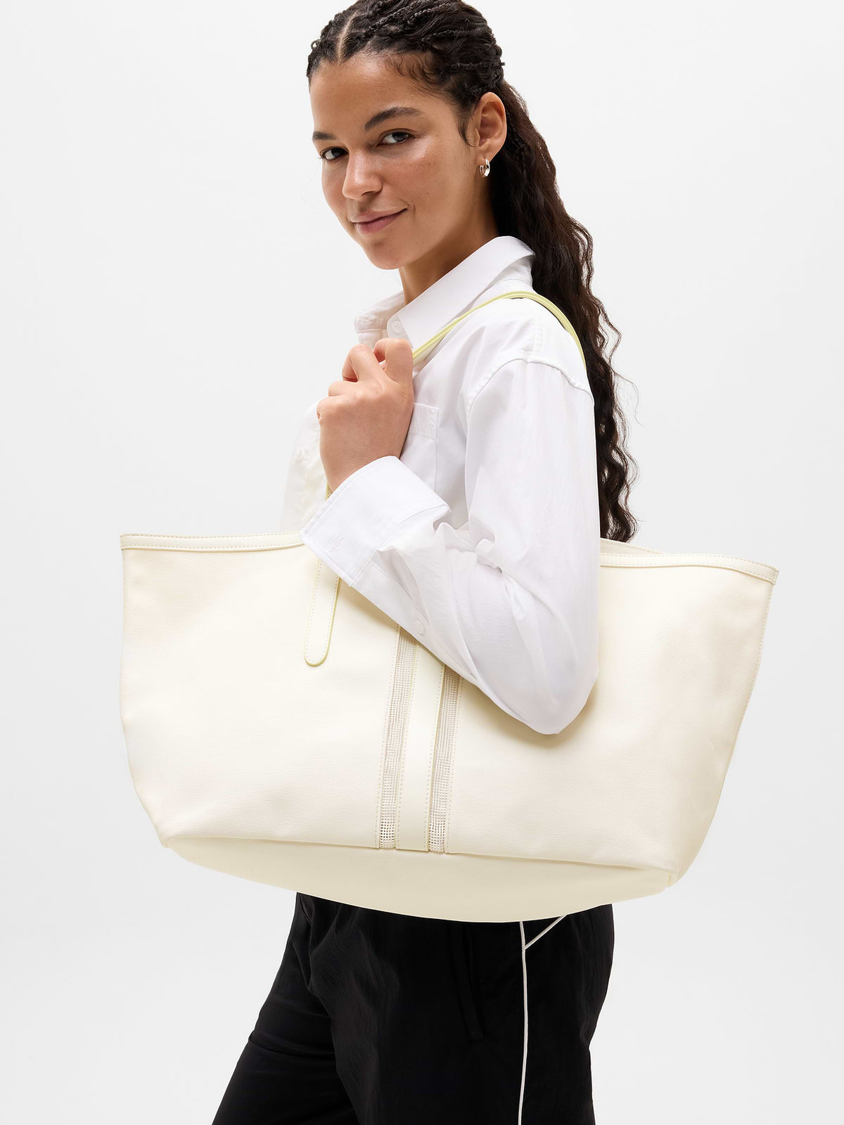 Coated Canvas Carry All Tote - Magnolia White/Spark