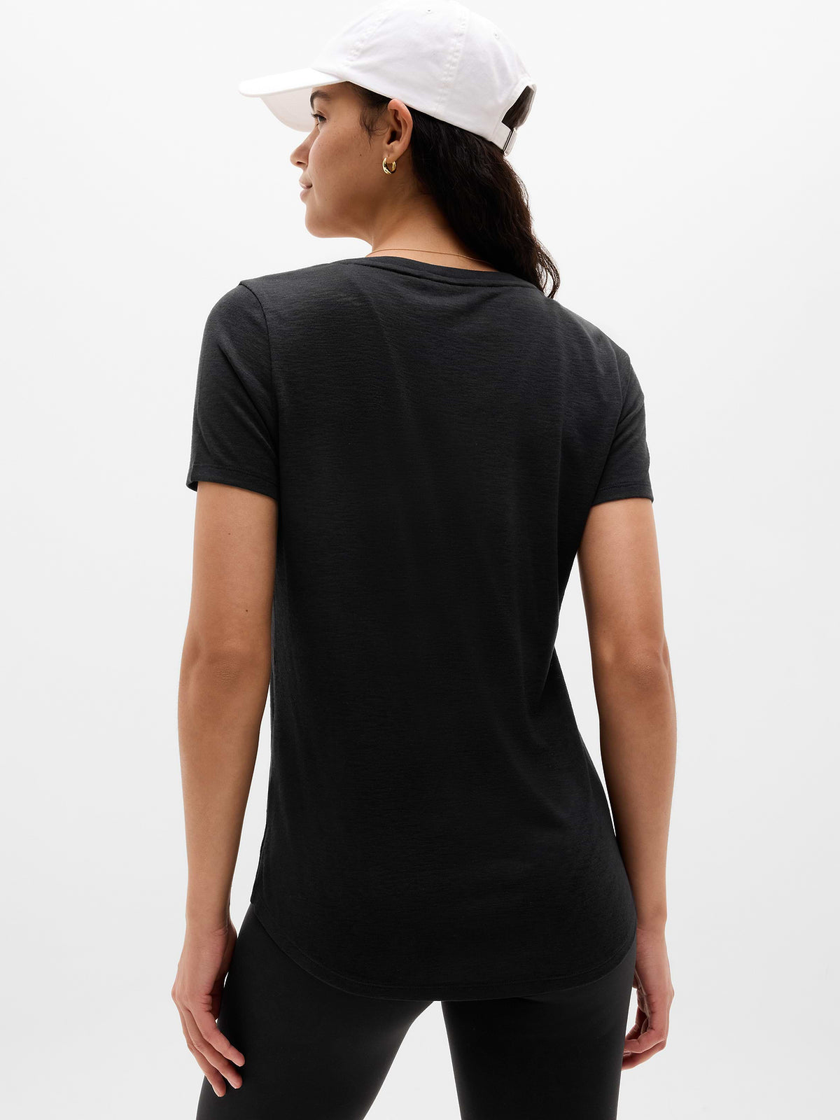 Breezy Scoop V-Neck Tee - Black