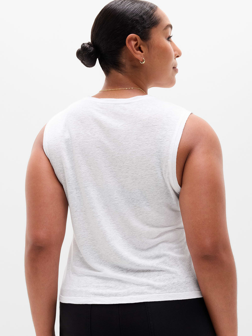 Getaway Linen Blend Muscle Tank - Bright White