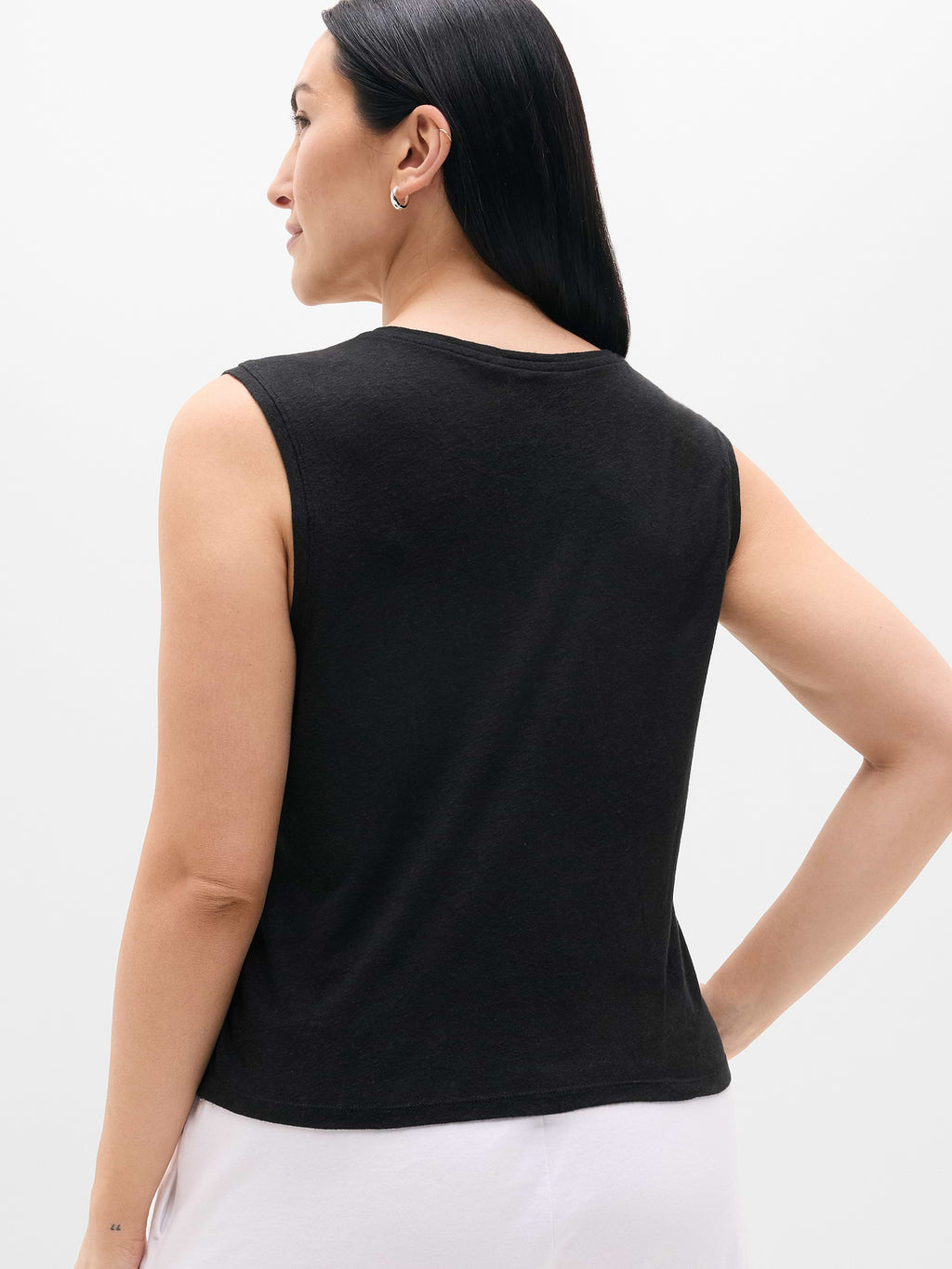 Getaway Linen Blend Muscle Tank - Black