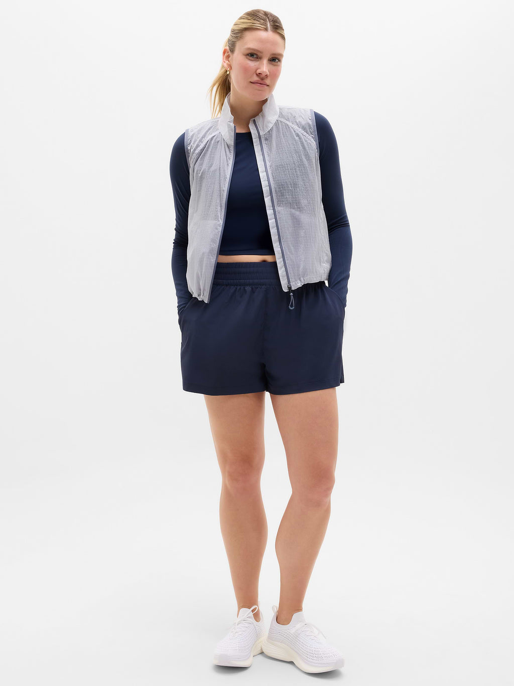 Run Wild Vest - Dove