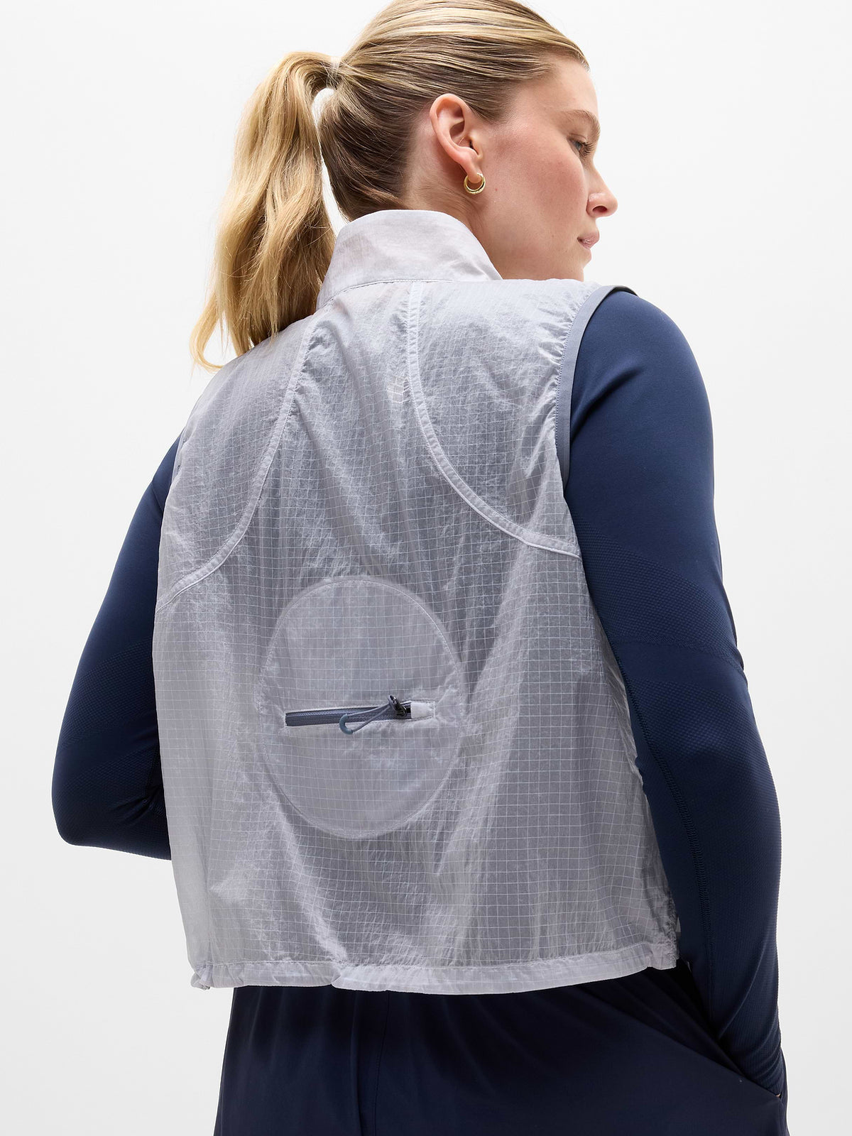 Run Wild Vest - Dove