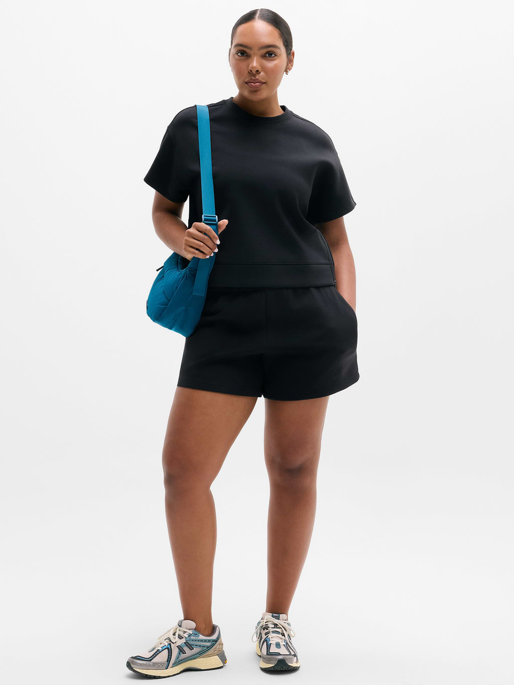 Form Knit Sweatshirt Tee - Black