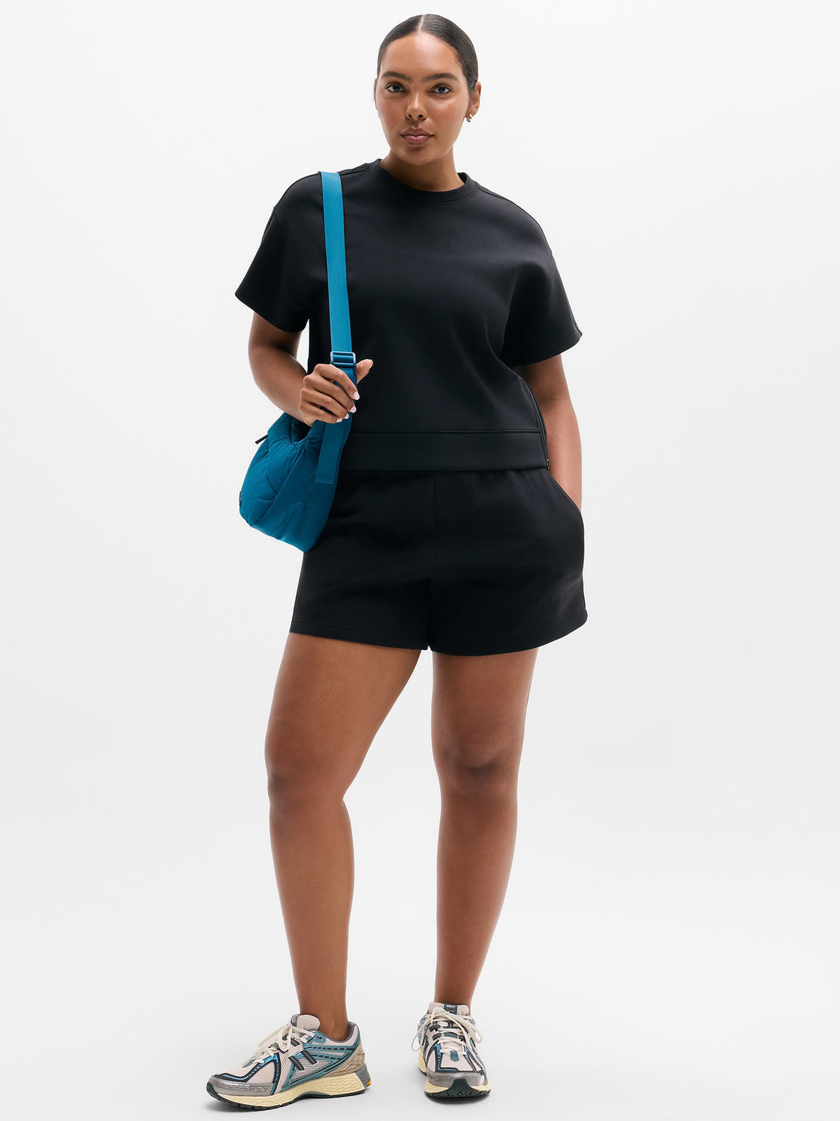 Form Knit Sweatshirt Tee - Black