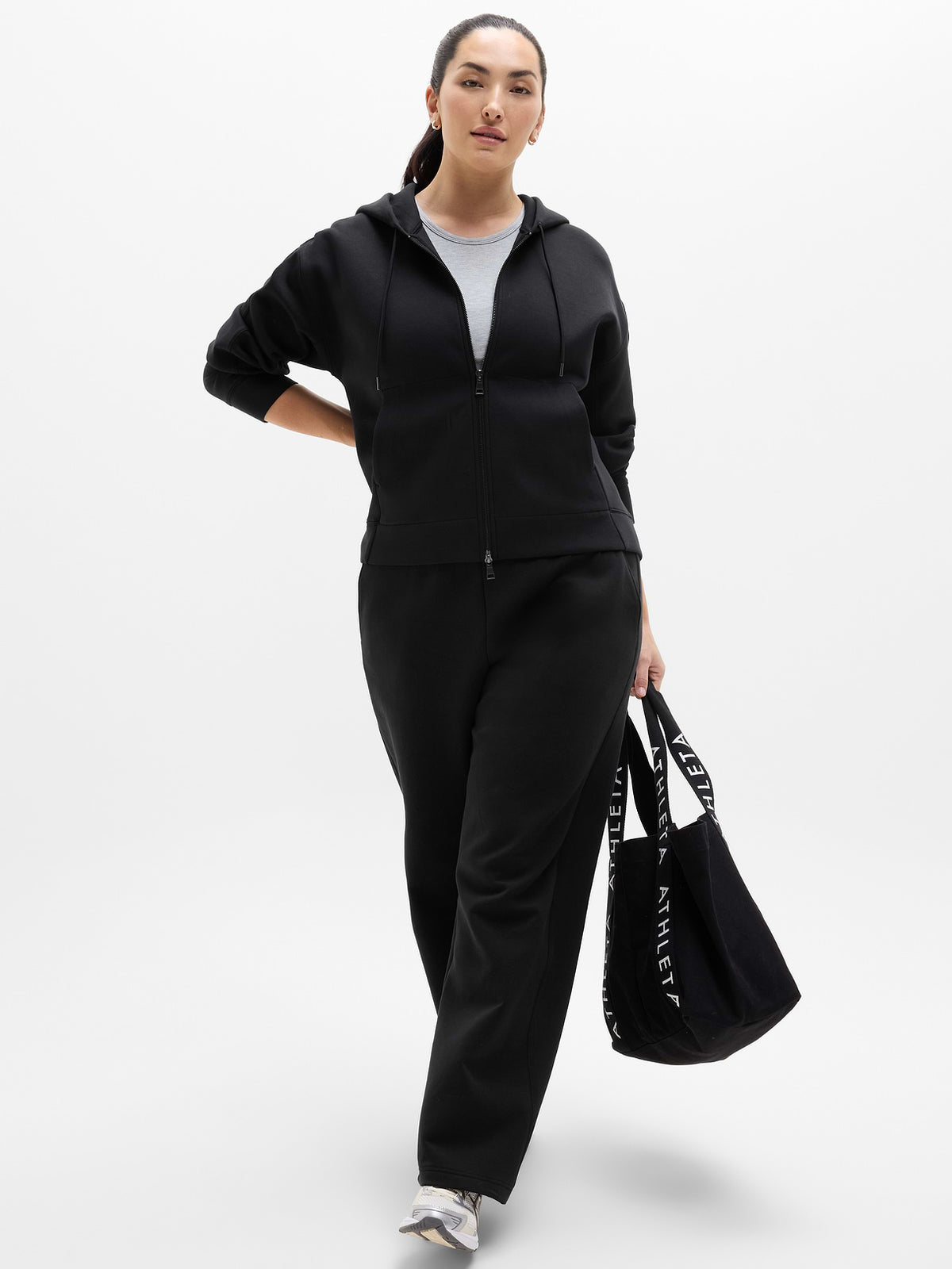 Form Knit Full Zip - Black