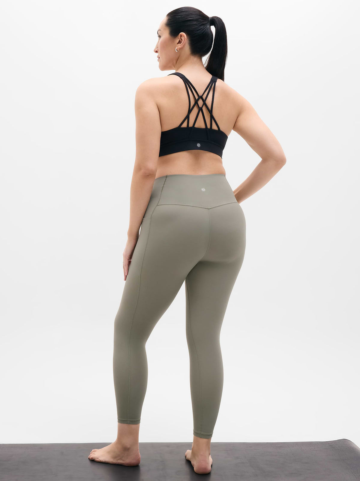Salutation Stash Smooth Rise Legging - Willow
