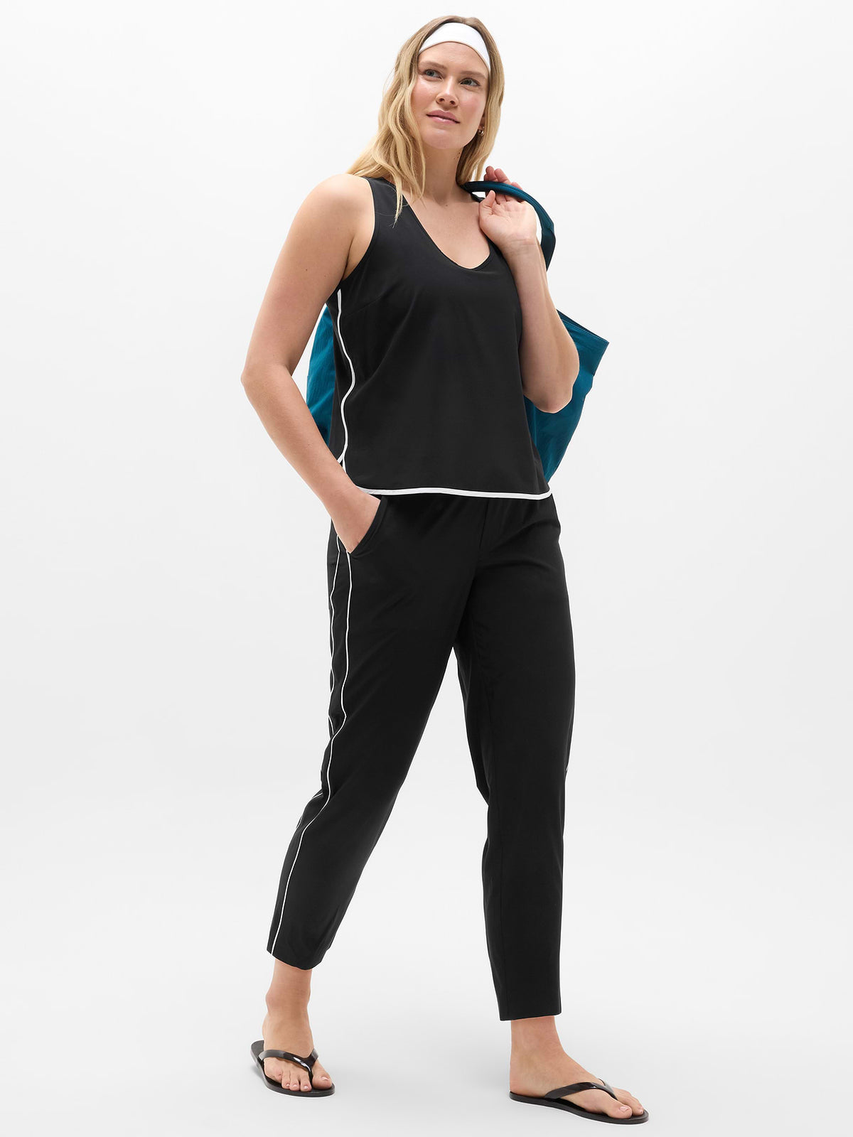 Journey Tank - Black/Bright White