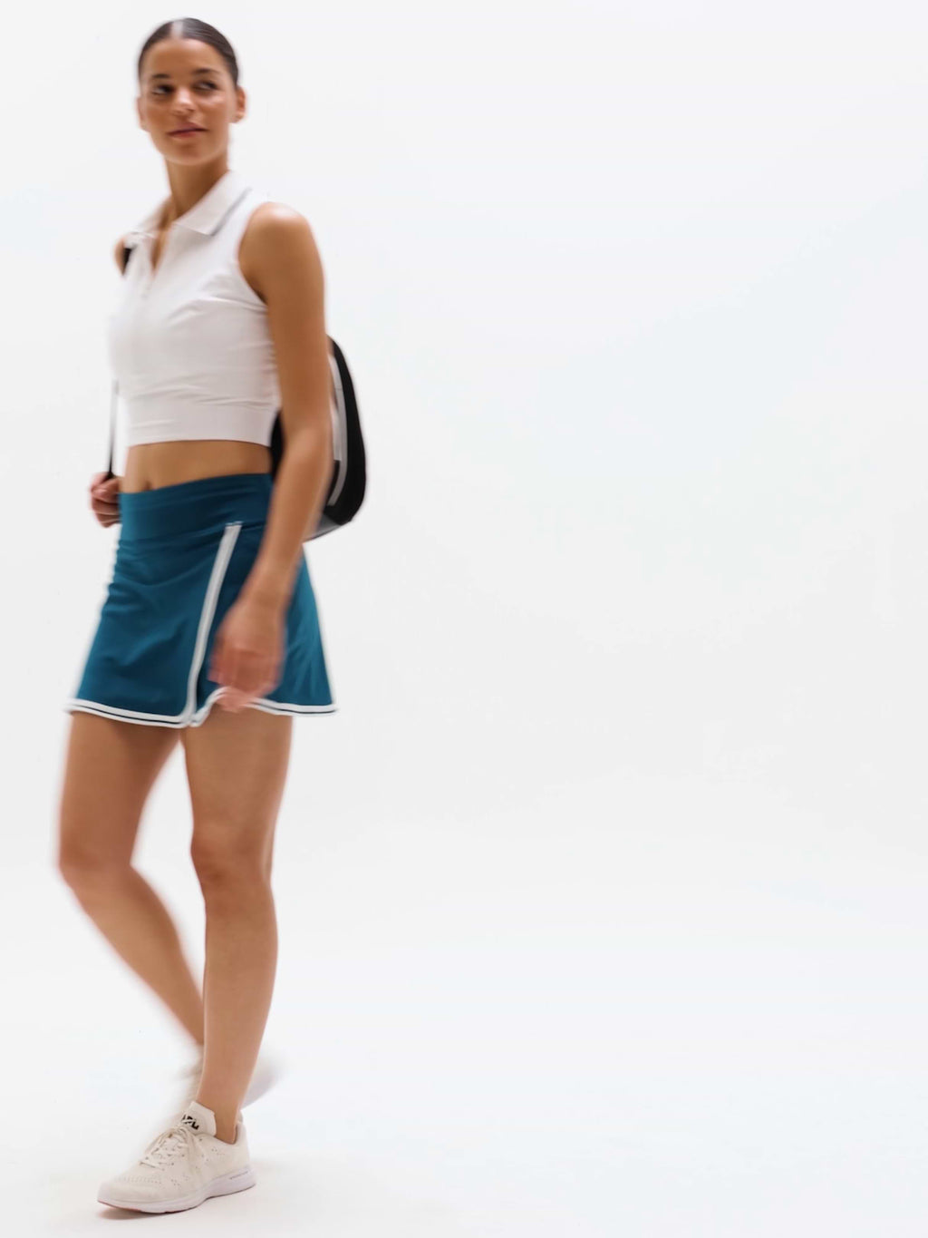 Crosscourt High Rise 14" Skort - Coastal Teal/White