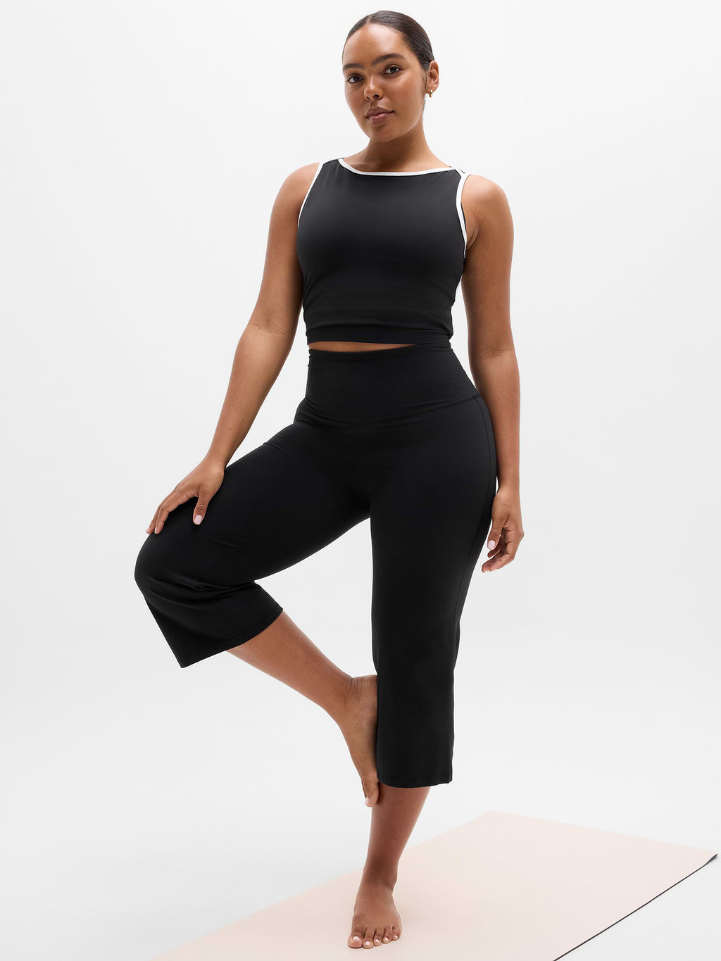 Elation High Rise Crop Flare - Black