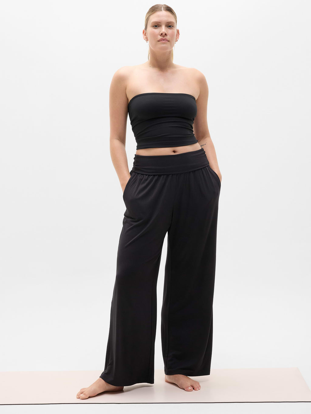 Dream Drape Mid Rise Pant - Black