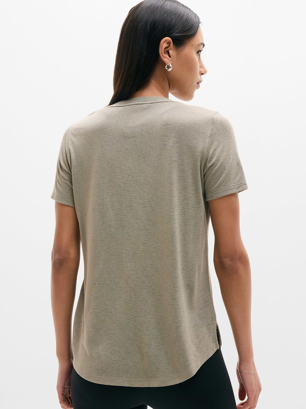 Breezy Scoop V-Neck Tee - Willow
