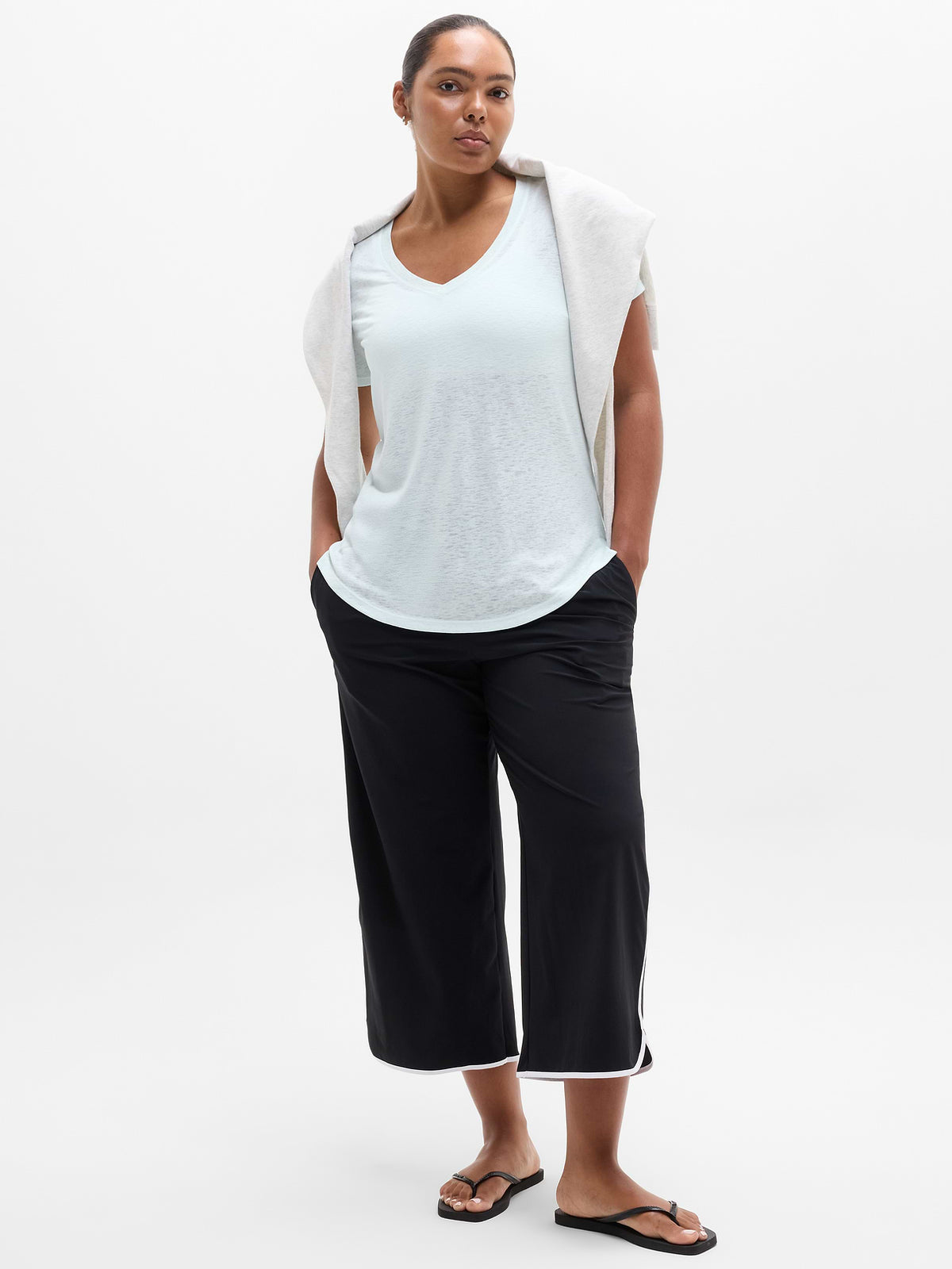 Breezy Scoop V-Neck Tee - Sky