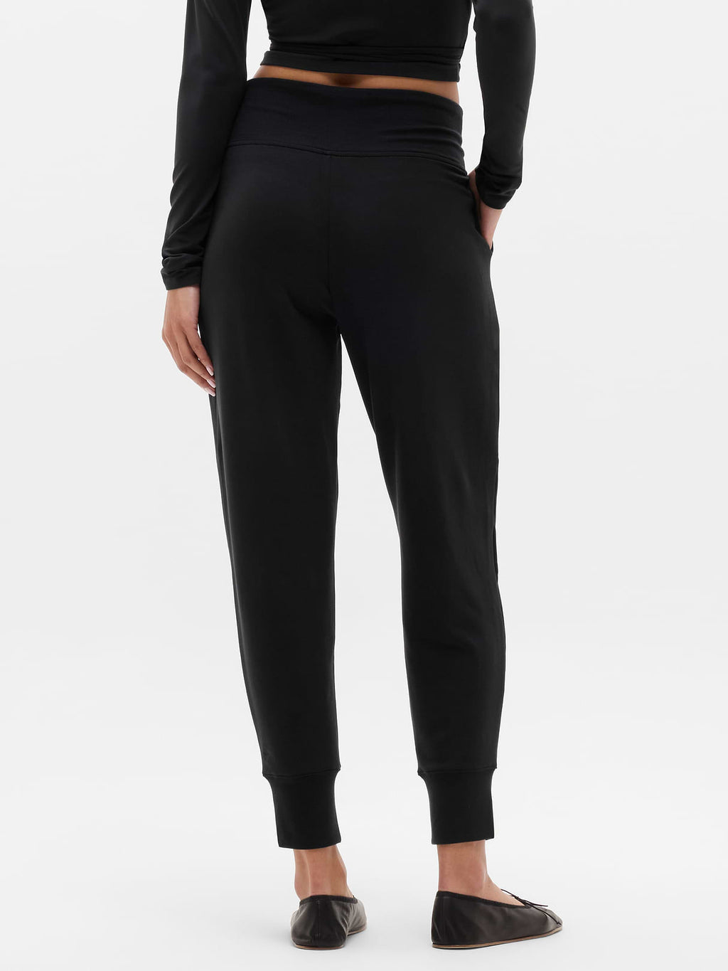 Coaster Luxe Straight Leg Pant - Black