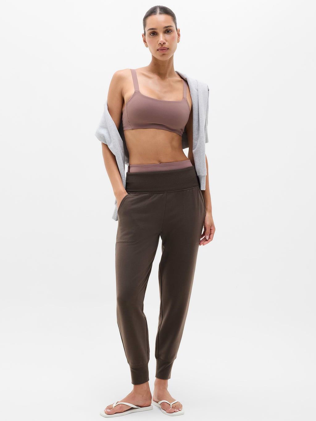 Coaster Luxe Straight Leg Pant - Truffle